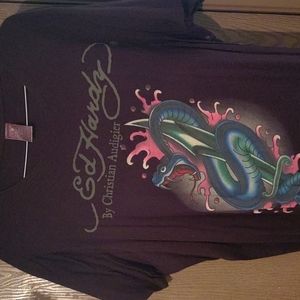 Ed Hardy graphic tee